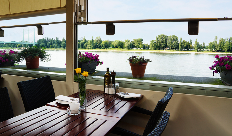 Aussenterrasse Restaurant Fhrhaus